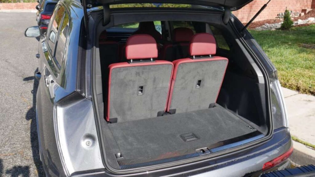 Practical Use Cases for Audi Q7 Cargo Space